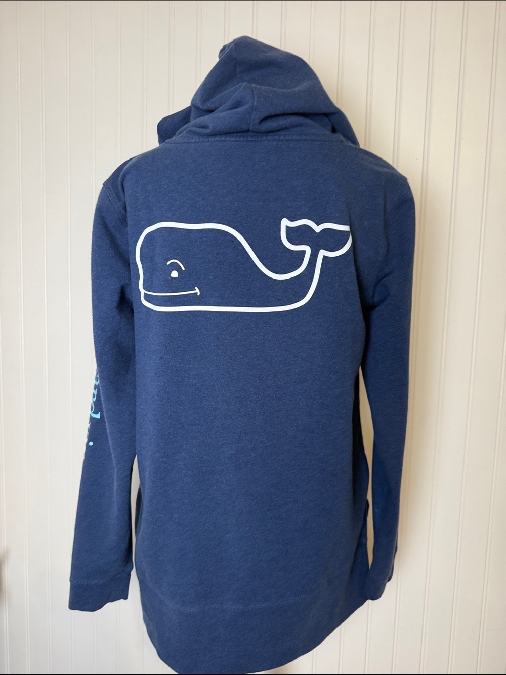 Vineyard Vines hoodie
